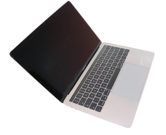 Apple MacBook Pro Touch i7 3,3GHz16GB RAM 512GB Zyklen 304 SN: C02TL3NUHF1R