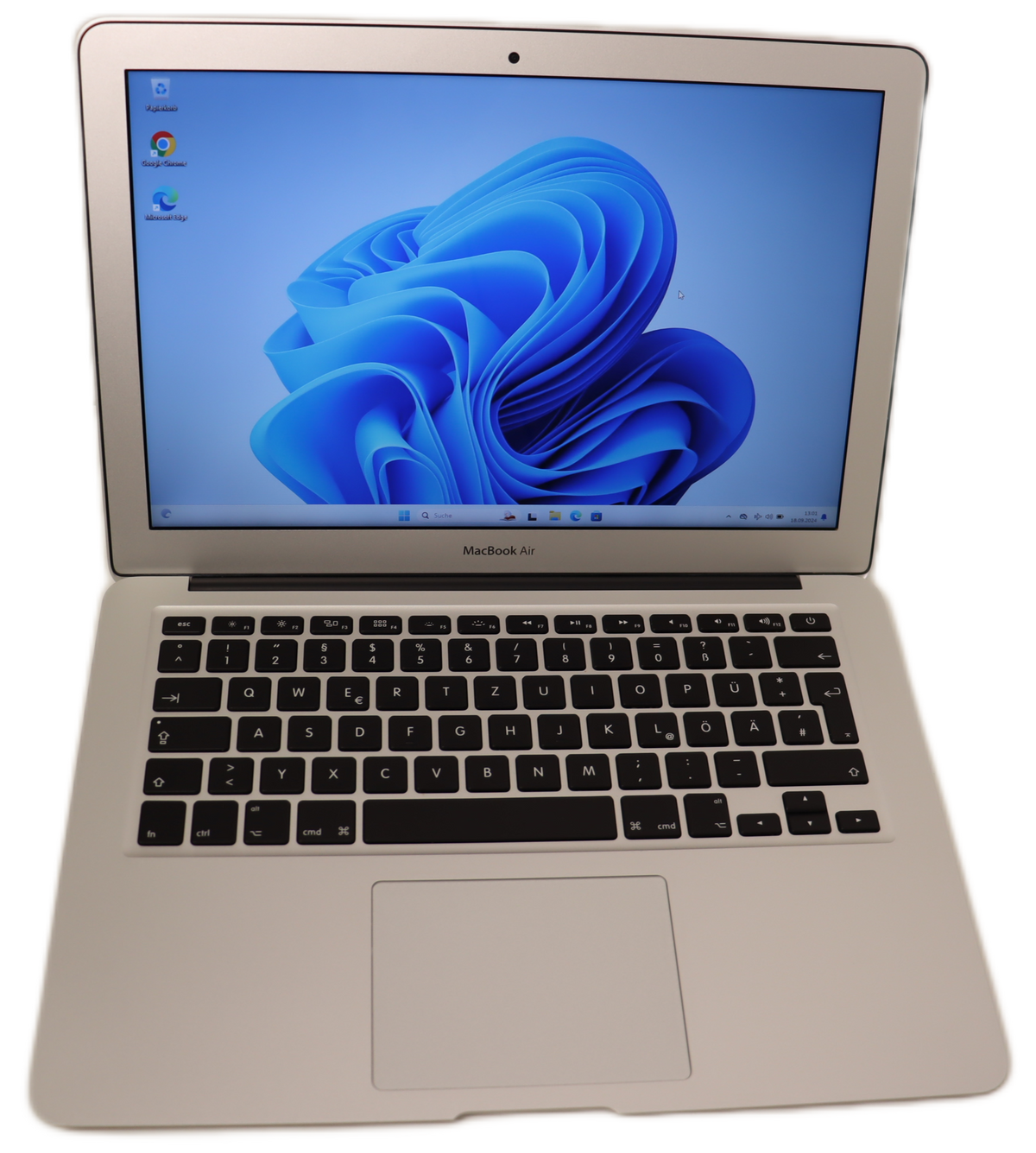 Apple MacBook Air 13 Zoll Laptop 2015 Core i5 1,6GHz Prozessor 8GB Ram 128GB Ssd HD Graphics 6000 Win11