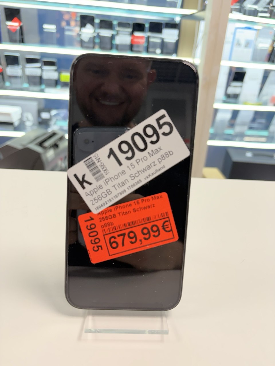 Apple iPhone 16 Pro Max, 256GB, Schwarz