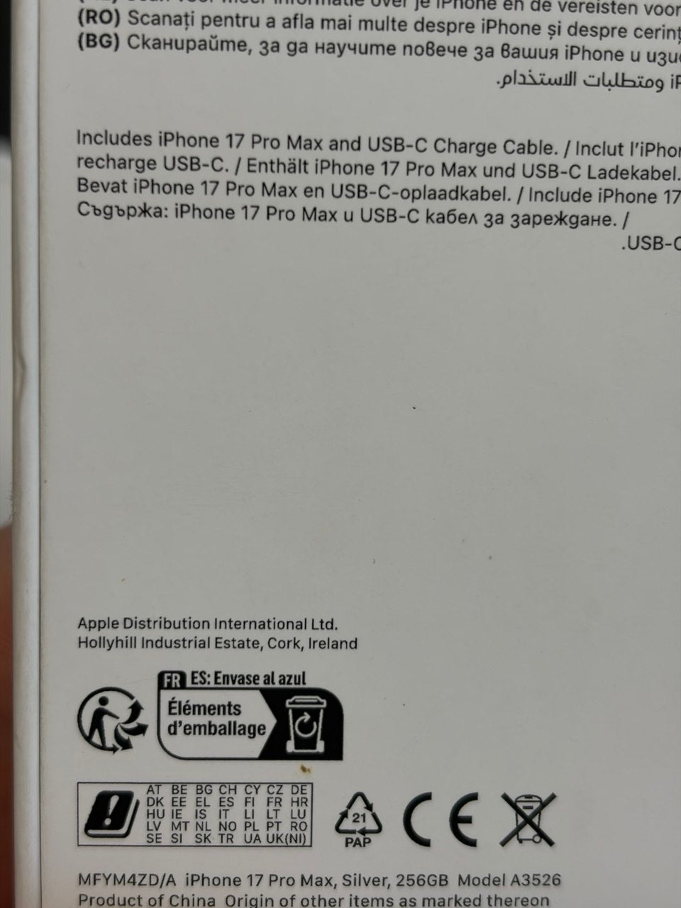Google Pixel 8 Pro Schutzhülle Porcelain Weiß