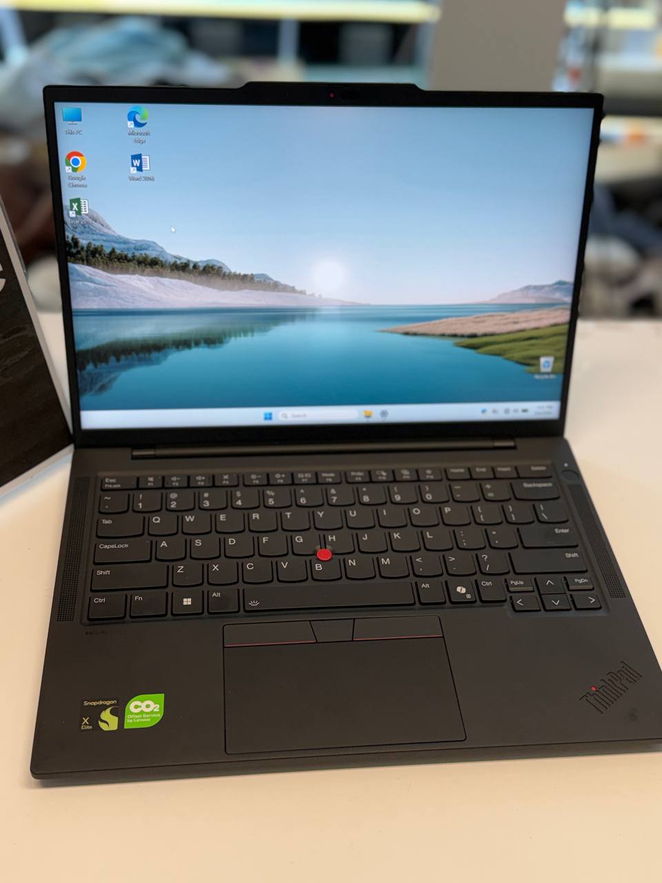 Lenovo ThinkPad Laptop, schwarz Zweitbild