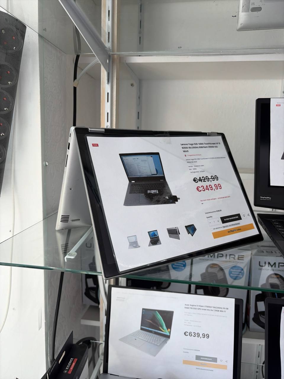 Lenovo Yoga 520-14IKB TouchScreen i7-8550U Zweitbild