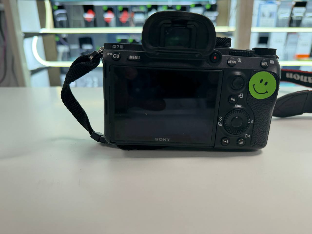 Sony Alpha 7 III Systemkamera mit Tamron Objektiv Zweitbild