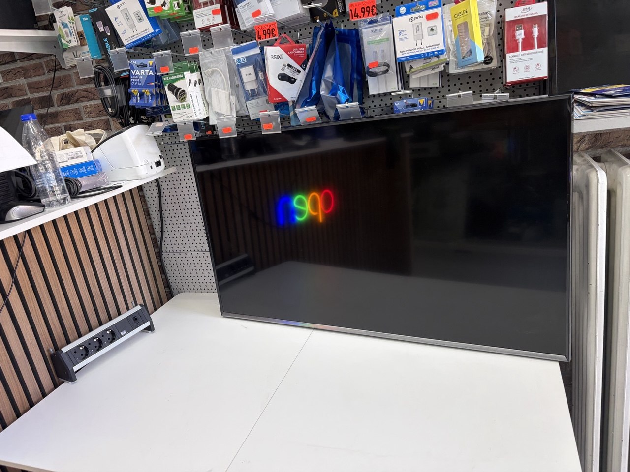 Samsung UE43J5550 43-Zoll Fernseher