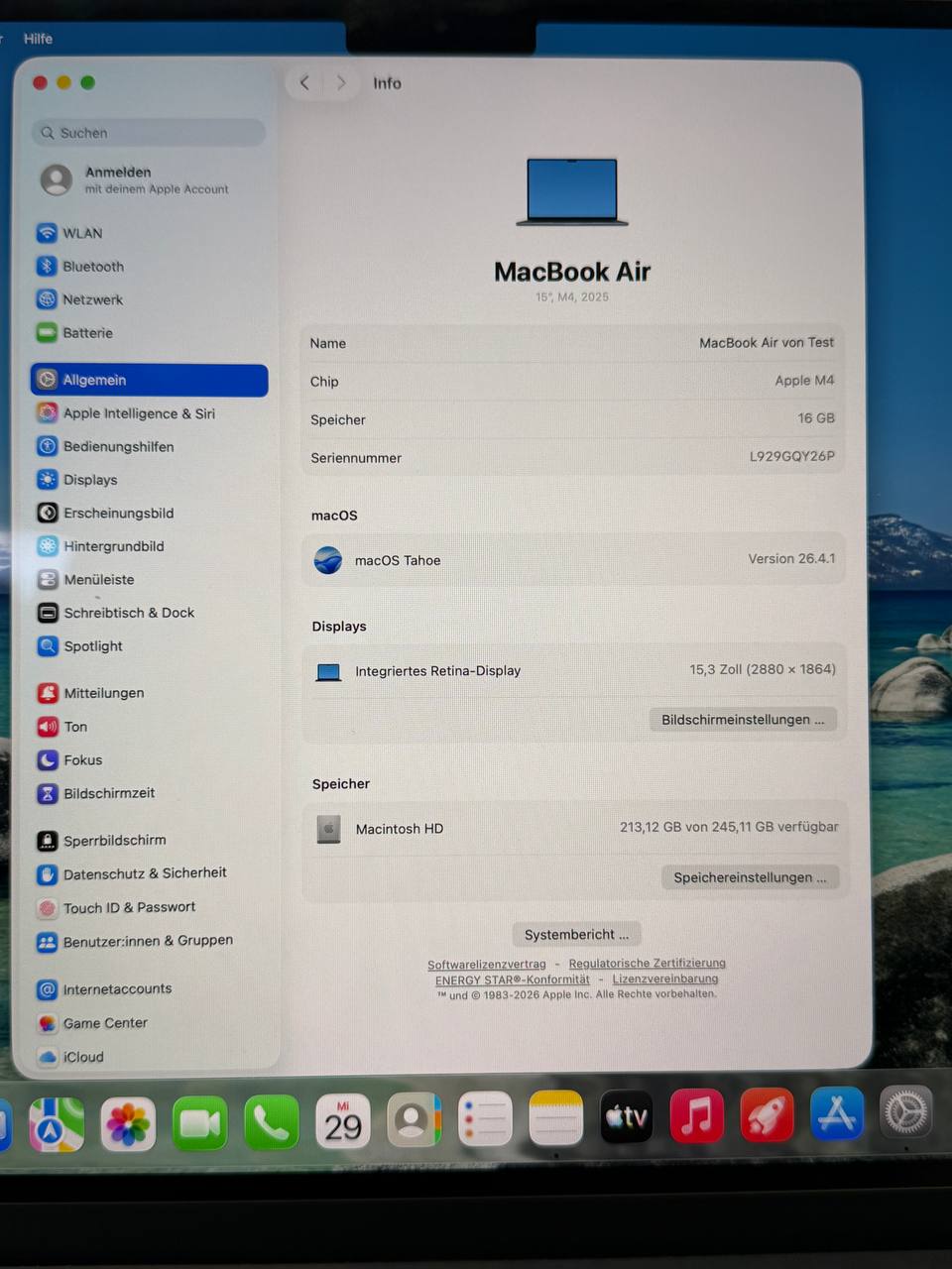 Apple MacBook Air 15" M4 Space Gray