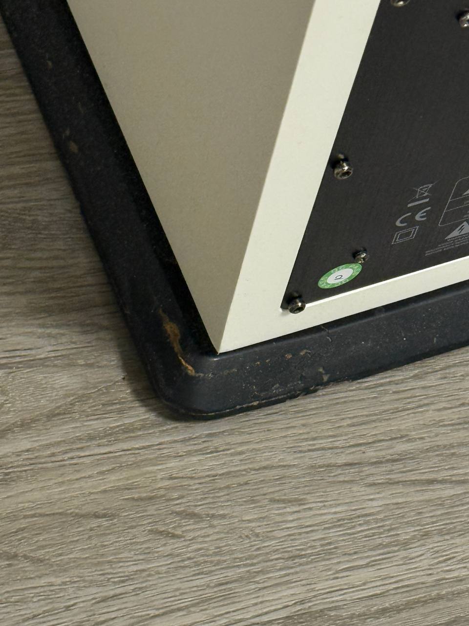 Teufel UL 40 ACTIVE Mk2 18 Standlautsprecher, weiß