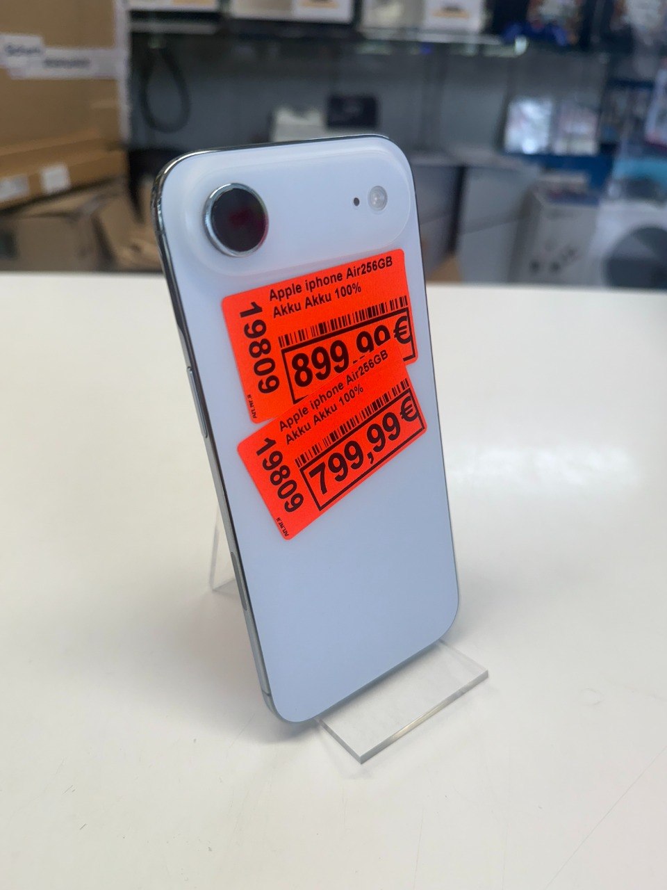 Apple iPhone Air 256GB Weiß/Silber Zweitbild