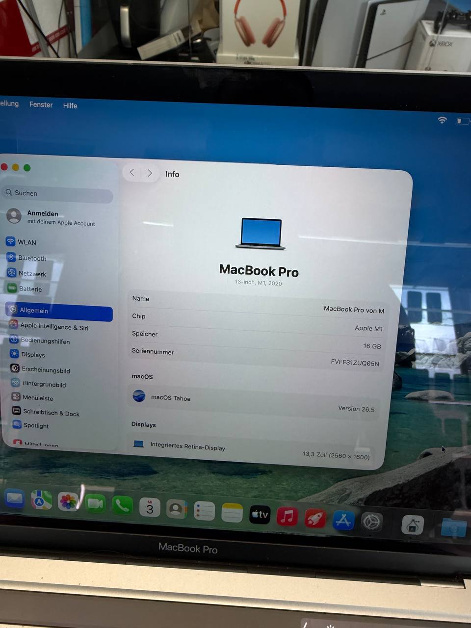 Apple MacBook Pro 13" M1 2020 mit 16GB RAM und 256GB SSD Zweitbild