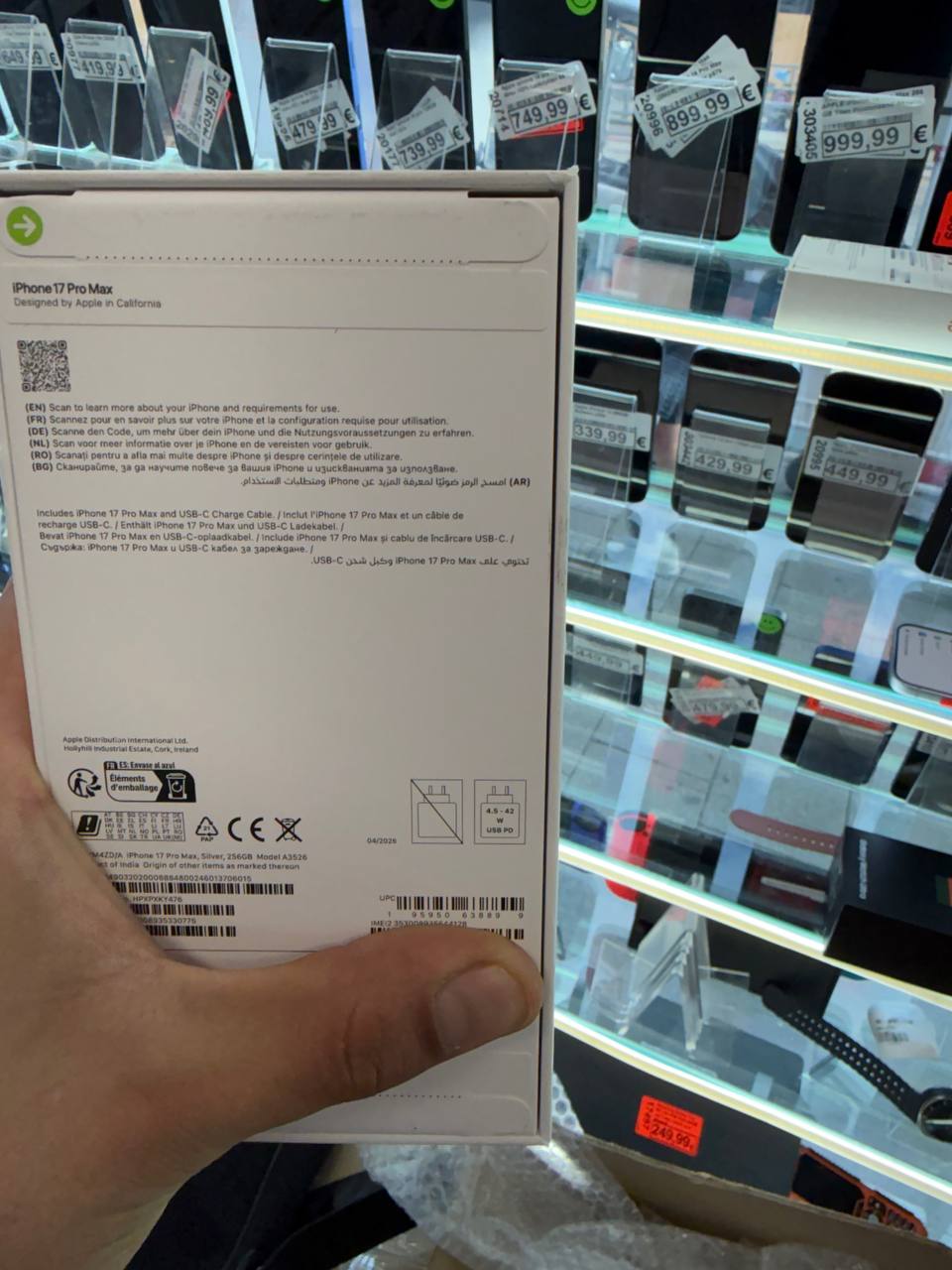 Apple iPhone 17 Pro Max, 256GB, Silver