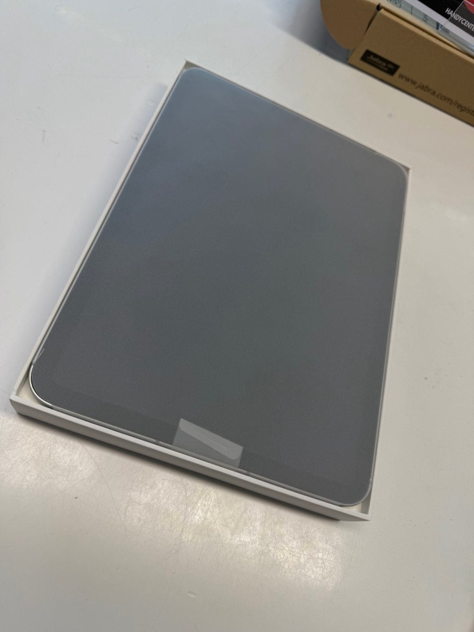 Apple iPad A16 Wi-Fi + Cellular 128GB Silber