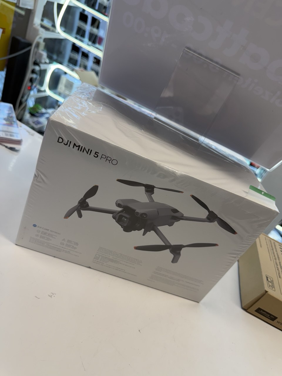 DJI Mini 5 Pro Fly More Combo RC 2