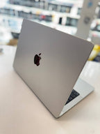 Apple MacBook Pro M4