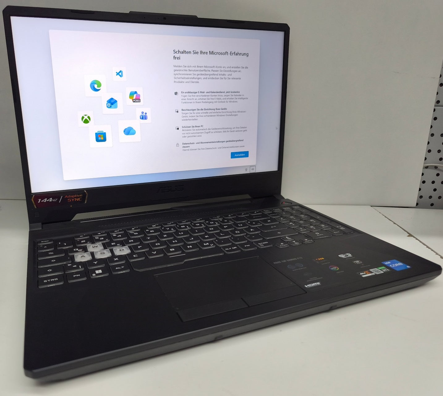 ASUS TUF Gaming F15 FX506HCB-HN1138W Hauptbild