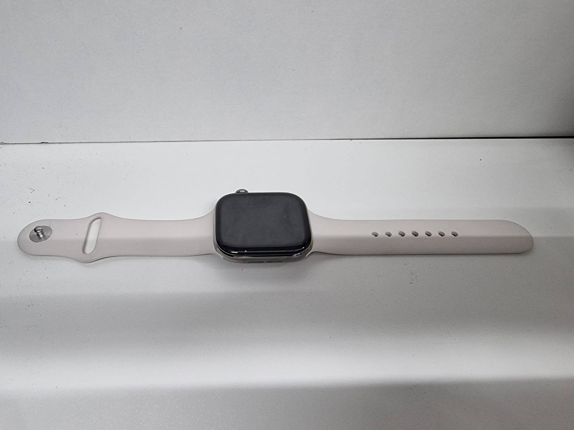 Apple Watch Series 10 46mm GPS+Cellular Titangehäuse Natur Zweitbild