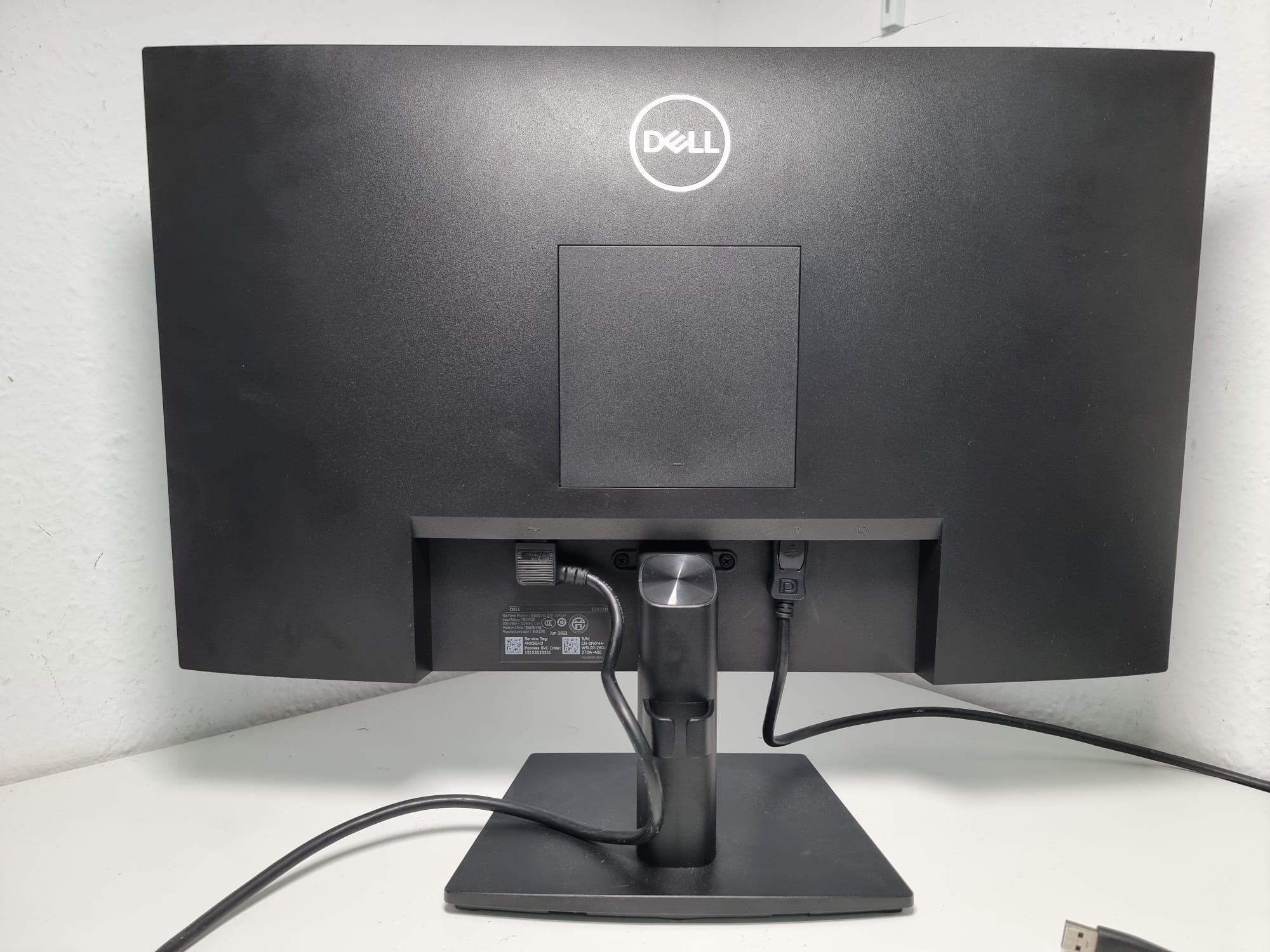 Dell E2423H 23,8" Monitor Display FHD 1080p 60Hz VA DisplayPort VGA