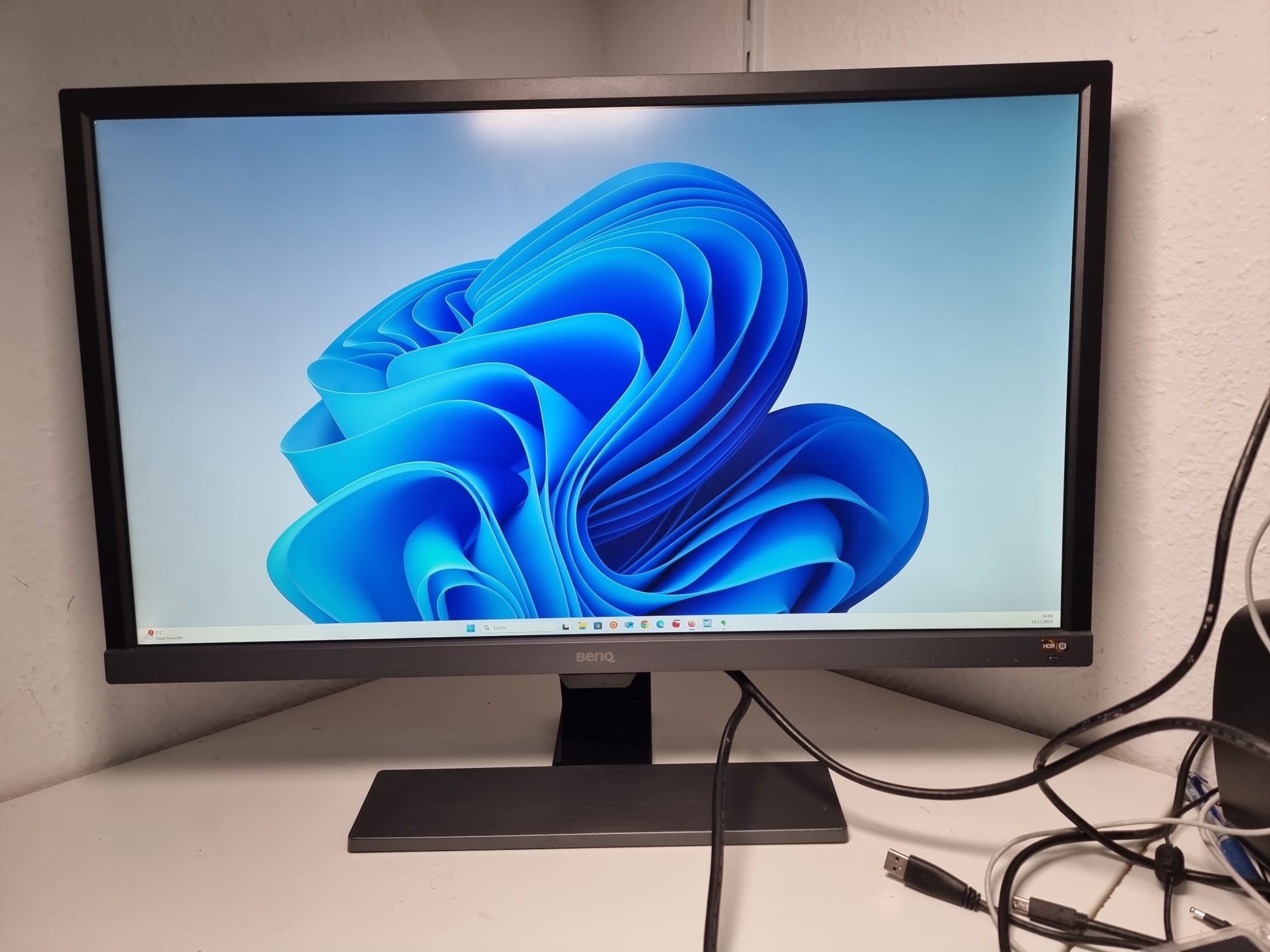 BenQ EL2870U Monitor 27,9 Zoll 3840x2160 60Hz HDMI DP 1ms Hauptbild
