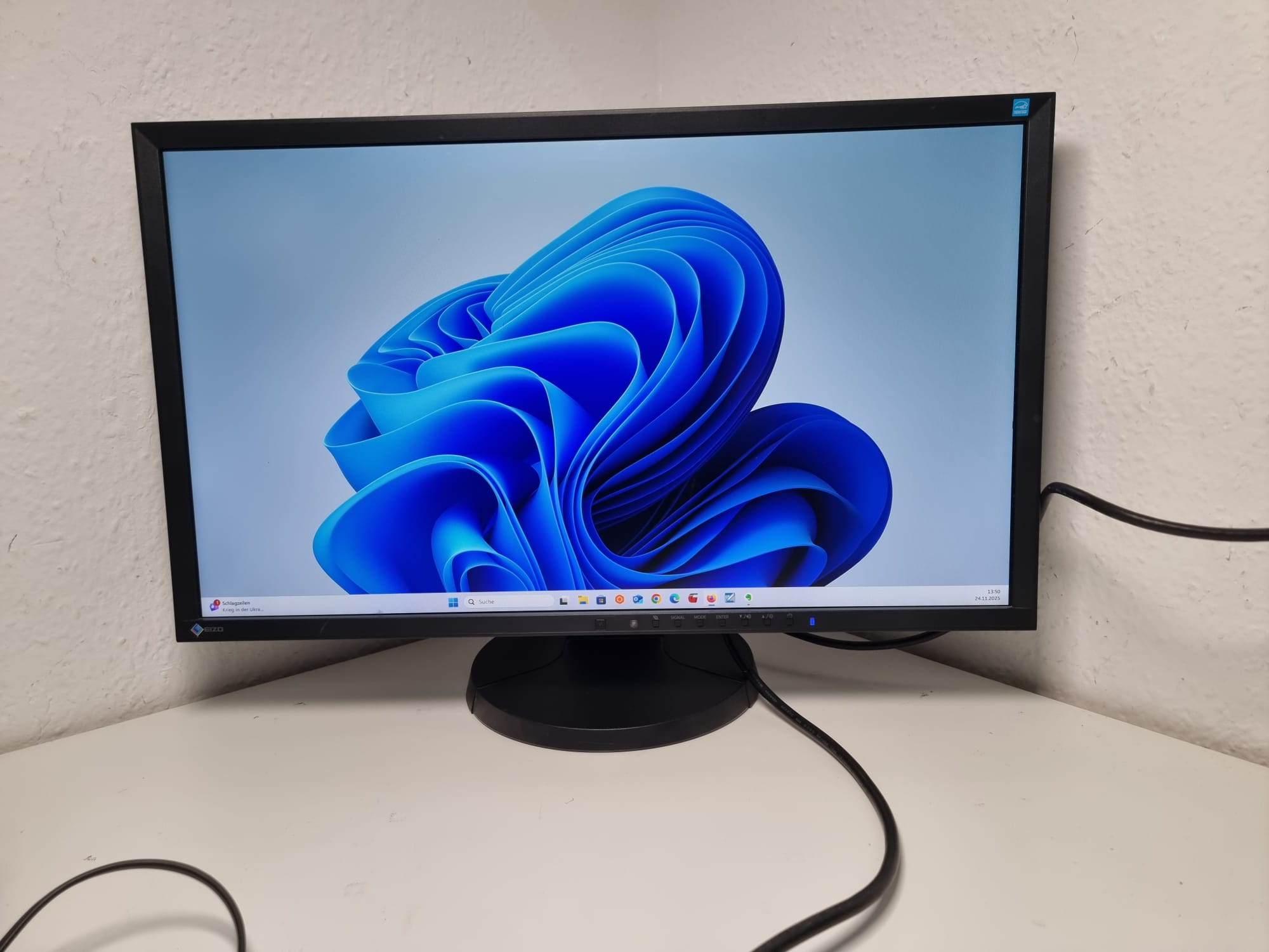 Eizo FlexScan EV2336W-BK - 1920 x 1080 - FHD Hauptbild