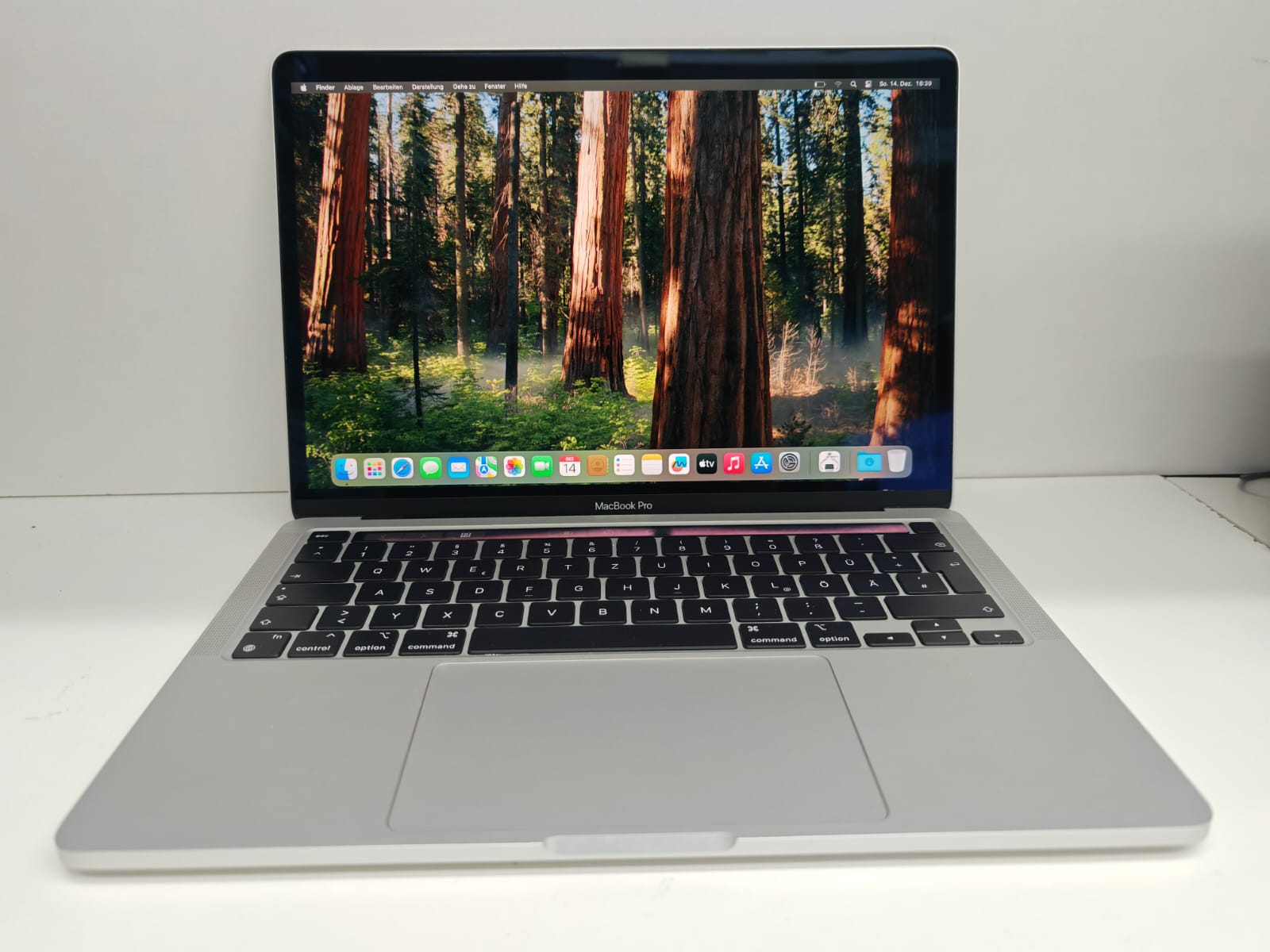 Apple MacBook Pro 13-inch M2 512GB SSD - Silver Hauptbild