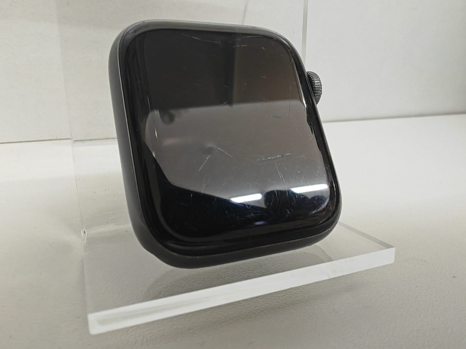 Apple Watch Series 5 44mm Space Gray Aluminium CEL A2157 Zweitbild